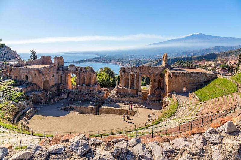 Апартаменты Il Sole Dell'Alcantara Гаджи Экстерьер фото